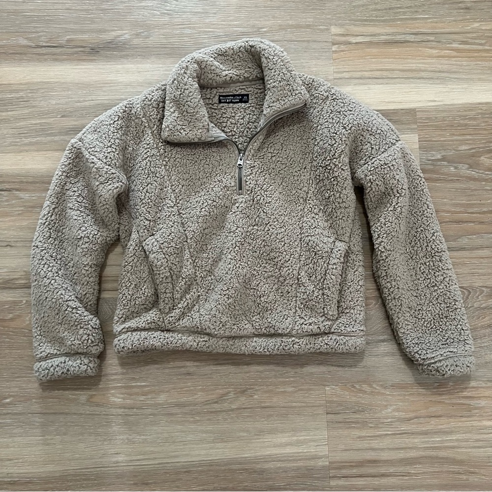Abercrombie half zip Sherpa